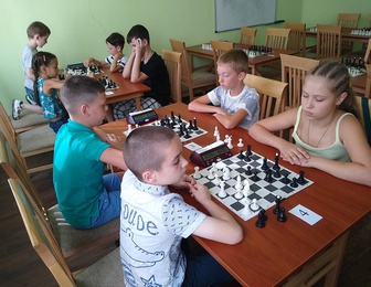 Шахматная школа Василия Иванчука