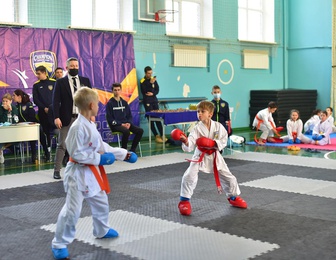 Школа шотокан карате Чемпіон