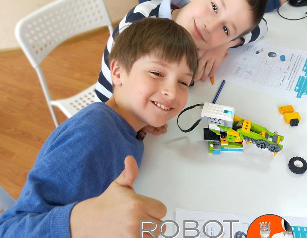 RobotSchool - Детская школа программирования и робототехники Сумы -  контакты, описание, цены